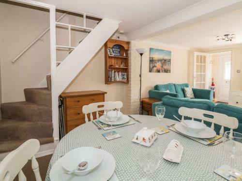 160 Pakefield Street, Lowestoft