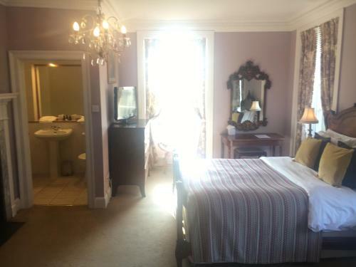Hotel Dinham Hall & Elliotts Bistro