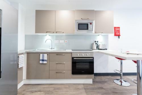 New Street Serviced Apartments