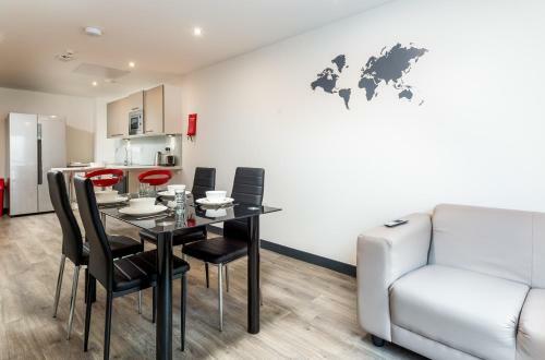 New Street Serviced Apartments