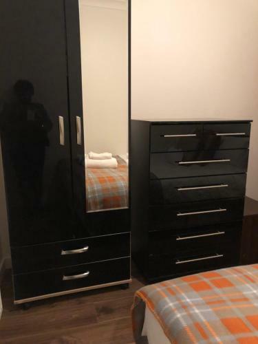 Russell Street Apartment