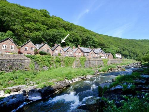 Holiday Home Wilrose Cottage