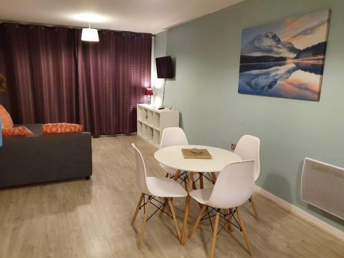 Providence Balcony Apartment (maidenhead)
