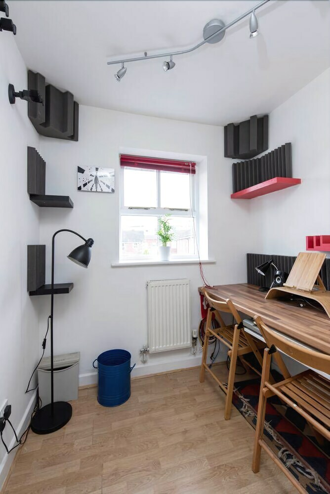 Apartamento Sleek 2br Home With Office/studio By Guestready