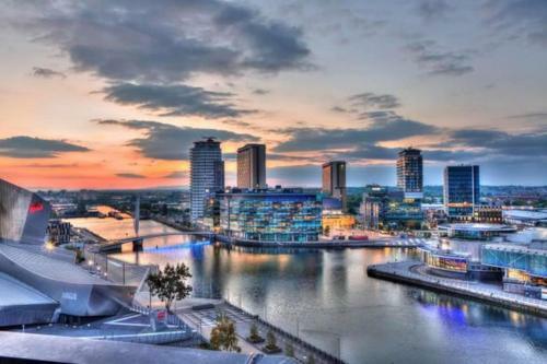 Apartamentos Media City Salford Quays