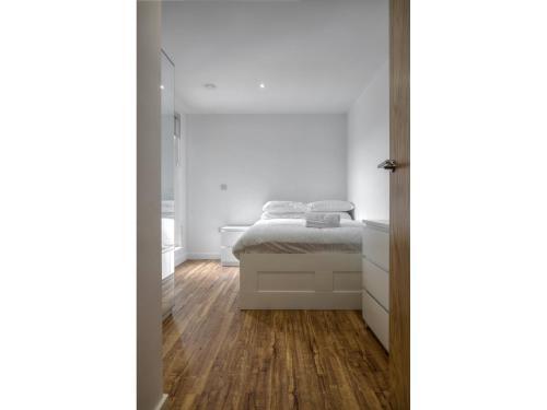 Stunning & Spacious 2br Apartment In Mediacityuk