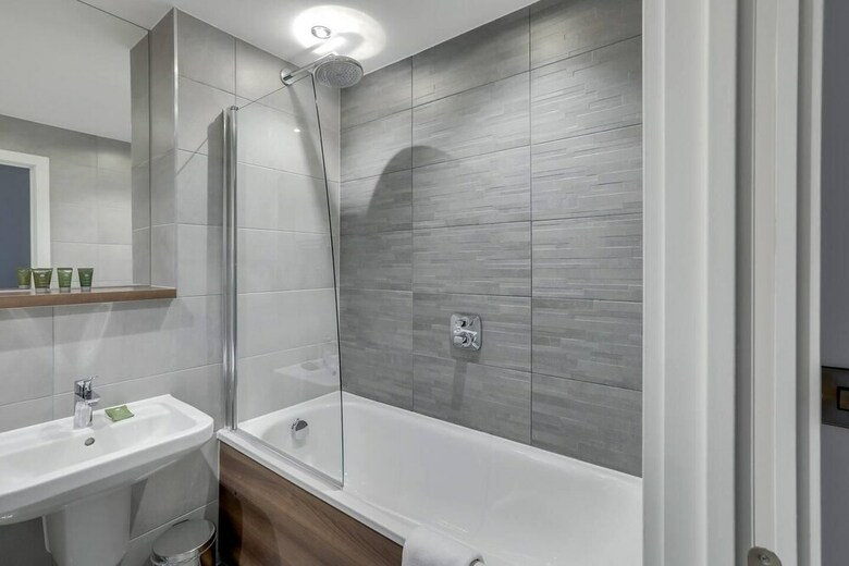 Villa Modern 2br Townhouse In Central Manchester