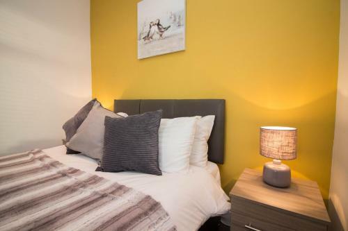 Apartamento The Metro 5-bed House