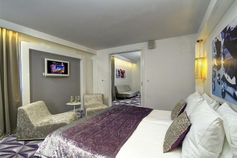 Hotel Luxe