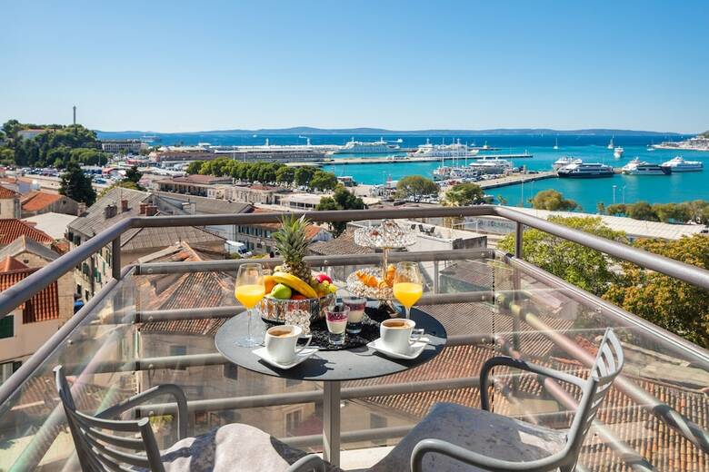 Hotel Luxe