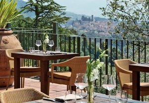 Hotel Renaissance Tuscany Il Ciocco Resort & Spa