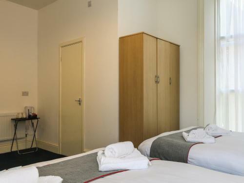 Hostal Oyo Hala Guest House