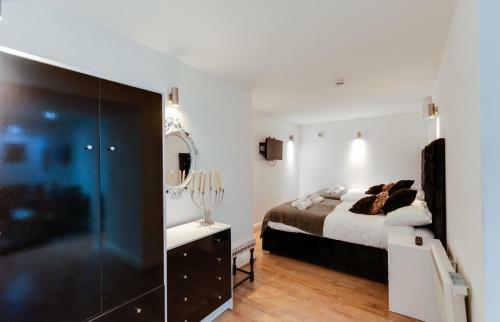 Duke Street Apart Hotel