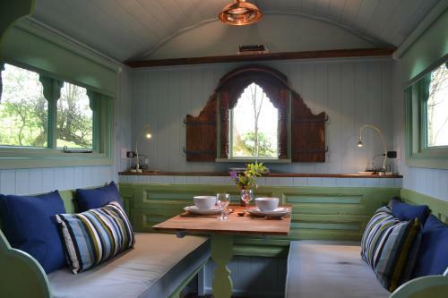 Llethrau Forest & Nature Retreats