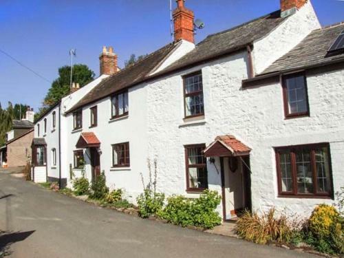 Bronte Kingfisher Cottage