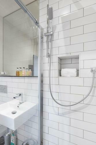 The Heaton At Claremont Serviced Apartments