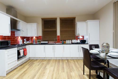 Select Service Apartments