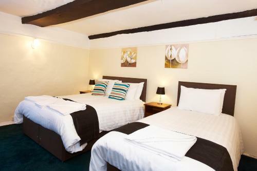 Posada The Black Swan Inn B & B
