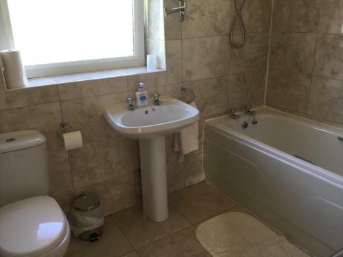 Apartamento 3 Bedroom Culduthel