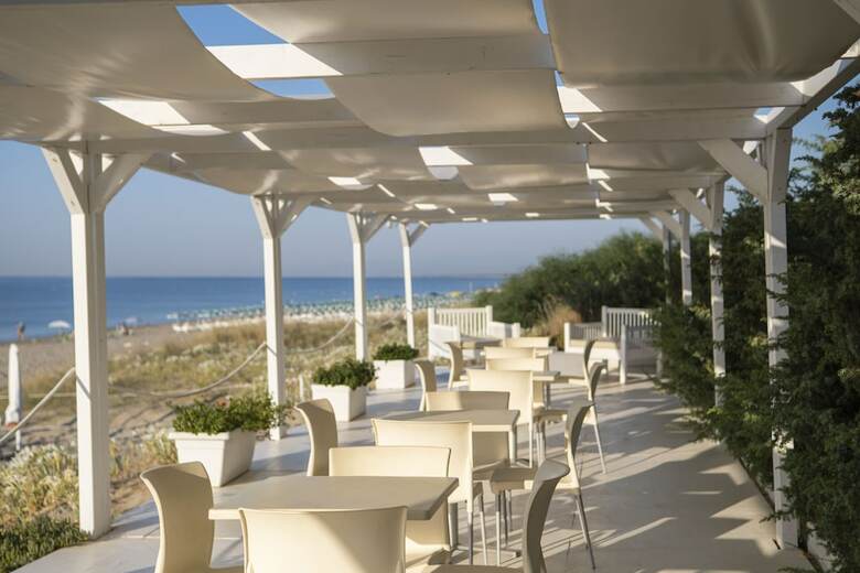 Hotel Ticho`s Club