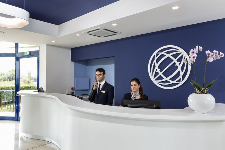 Hotel Ticho`s Club