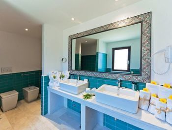 Hotel Paradise Punta Di L`aldia