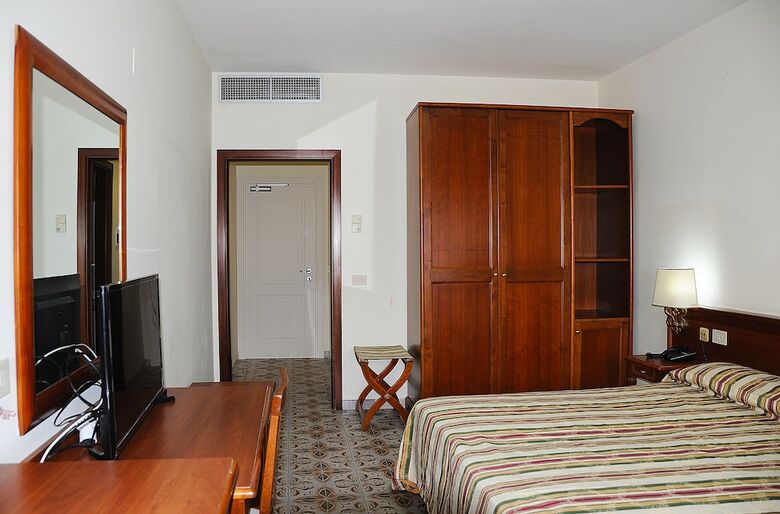 Hotel Baia Delle Sirene
