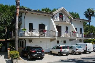 Hotel Village Marina