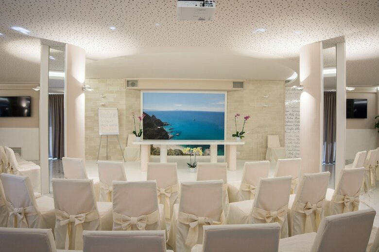 Hotel Villaggio Scoglio Della Galea
