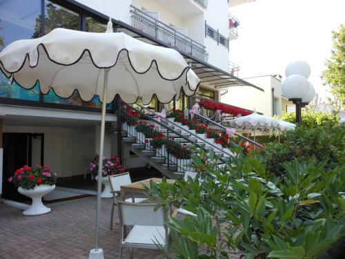 Hotel Lux