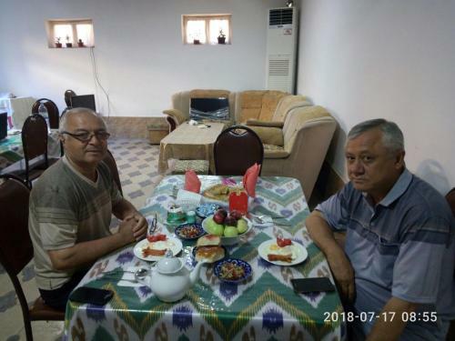 Hostal Al Hilol Guesthouse