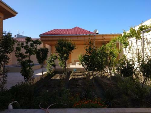 Hostal Hotel Apartments Silk Road
