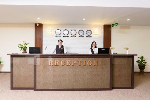 Hotel Makon Complex