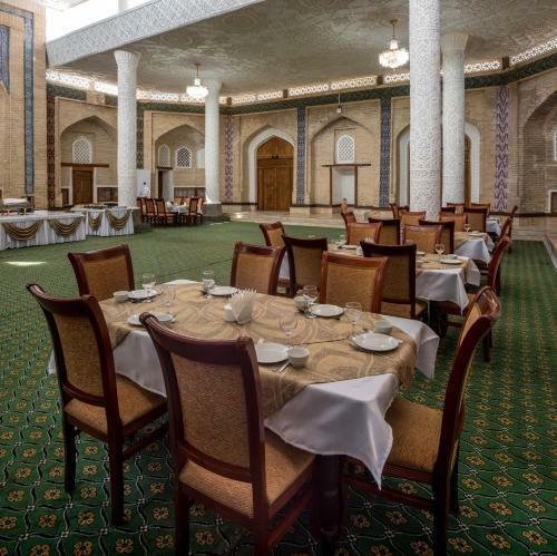 Orient Star Khiva Hotel- Madrasah Muhammad Aminkhan