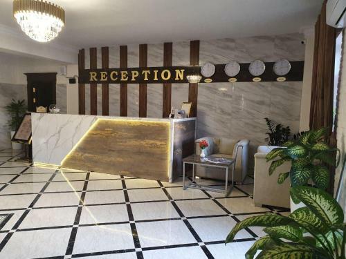 Zarafshan Grand Hotel