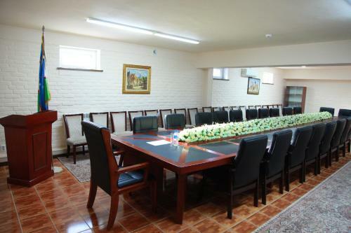 Zarafshan Grand Hotel