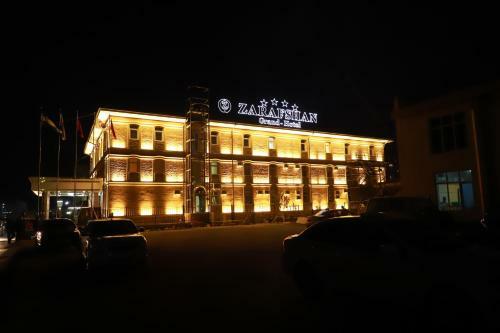 Zarafshan Grand Hotel