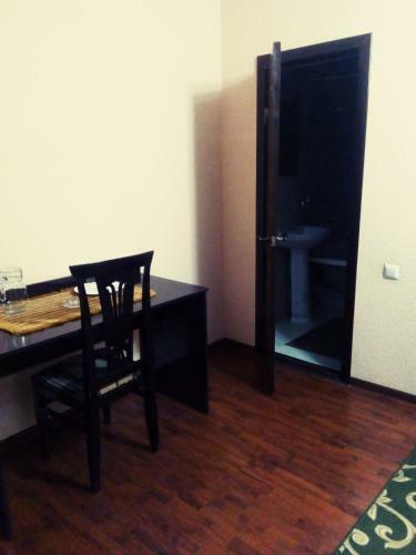 Hotel Gulmira And Ko On Reshetnikova 2 B