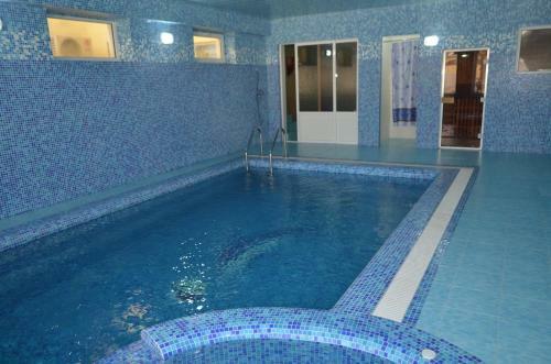 Grand Silk Road Hotel