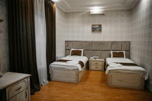 Shahlo Hotel