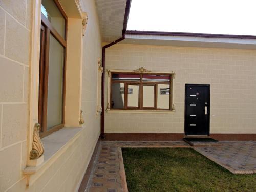 Amir Khan Hostel