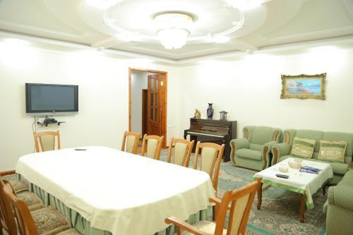 Apartment On Beshyogoch 30