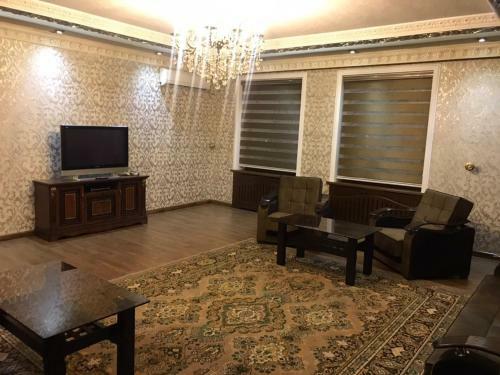 Humo Apartment