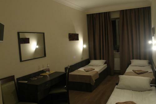 Bed & Breakfast Non-stop Economy Hotel