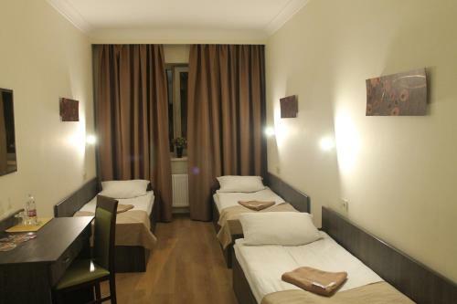 Bed & Breakfast Non-stop Economy Hotel