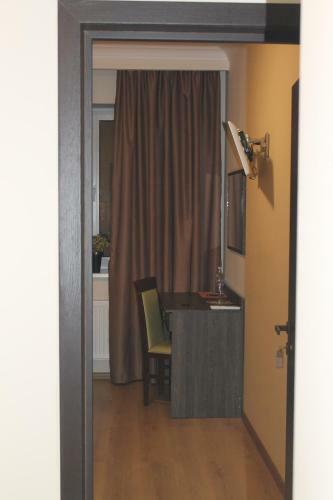 Bed & Breakfast Non-stop Economy Hotel