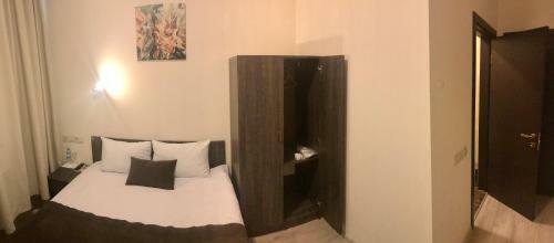 Bed & Breakfast Non-stop Economy Hotel