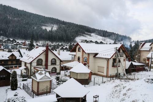 Hostal Guest House Vershina Bukovelyu