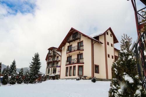 Hostal Sadyba Perlyna Bukovelu