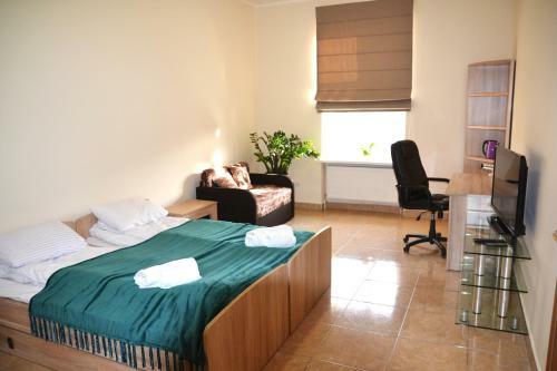 Coin Apartments & Hostel